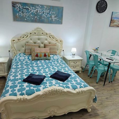 Apartamentos Elemar Free Luggage Storage Malaga Exterior photo