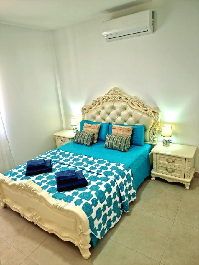Apartamentos Elemar Free Luggage Storage Malaga Exterior photo