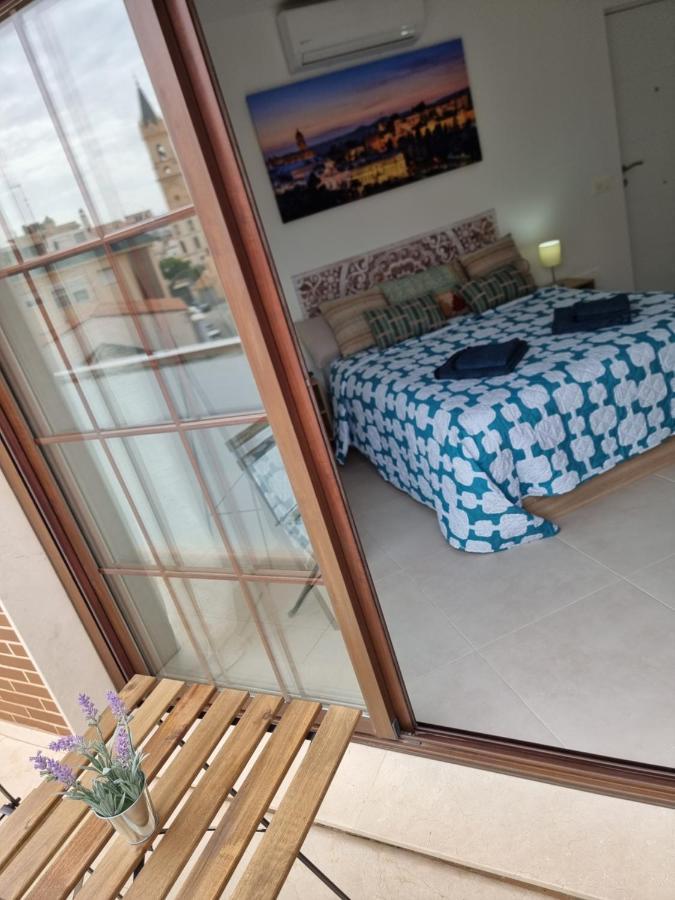 Apartamentos Elemar Free Luggage Storage Malaga Exterior photo