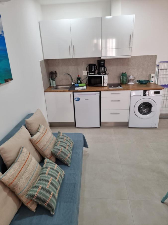 Apartamentos Elemar Free Luggage Storage Malaga Exterior photo