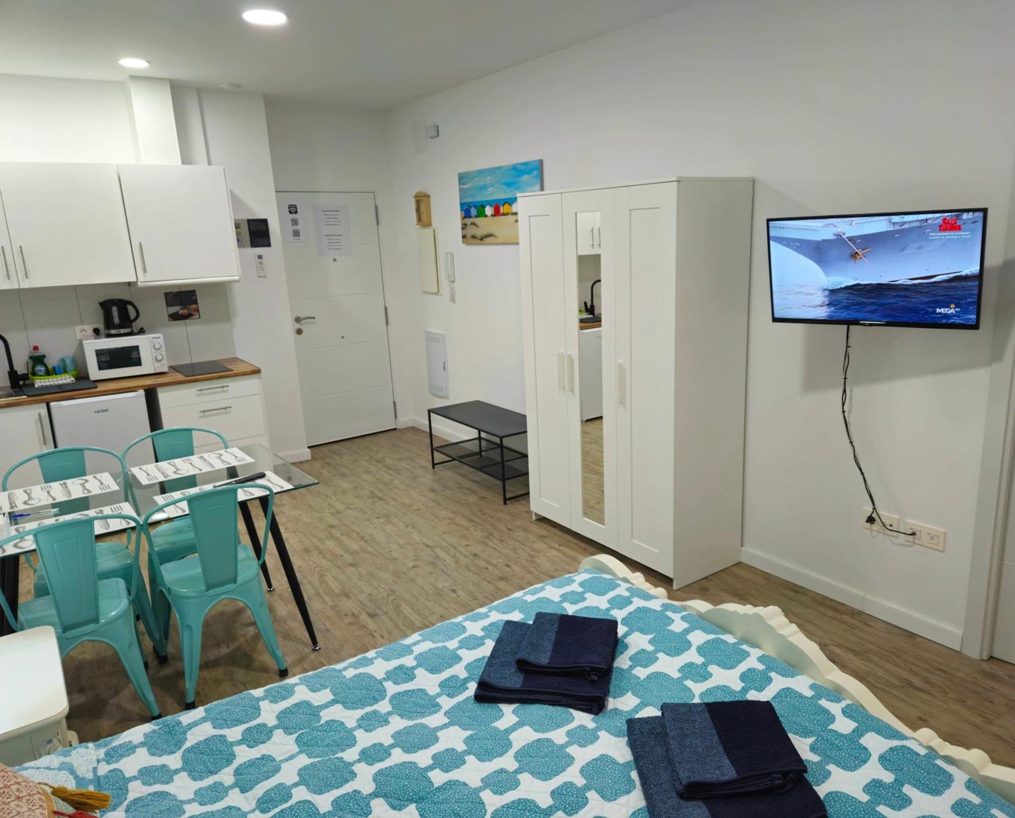 Apartamentos Elemar Free Luggage Storage Malaga Room photo